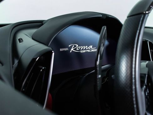 Certified 2024 Ferrari Roma Spider RWD image 36
