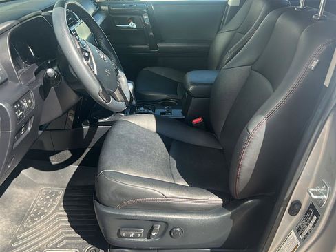 Used 2021 Toyota 4Runner TRD Off-Road Premium image 9