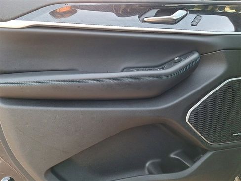 Used 2022 Jeep Grand Cherokee Trailhawk w/ Advanced Protech Group II image 12