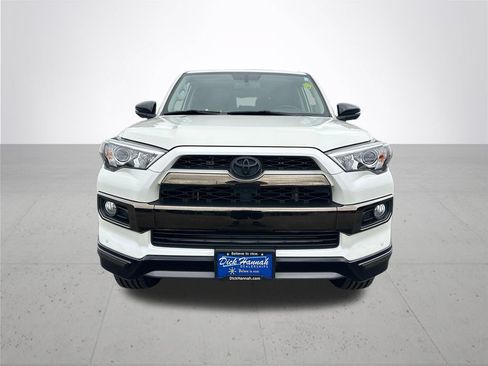 Used 2019 Toyota 4Runner Limited AWD/4WD image 3
