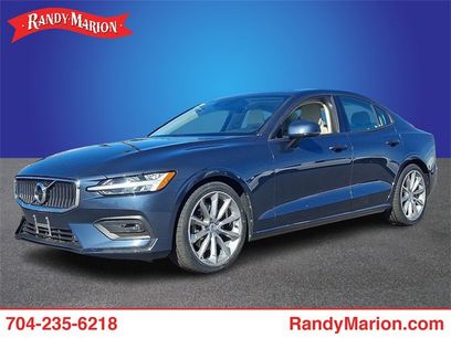 Used 2021 Volvo S60 T5 Momentum w/ Advanced Package
