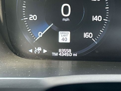Used 2020 Volvo XC90 T6 Momentum w/ Protection Package Premier AWD/4WD image 20
