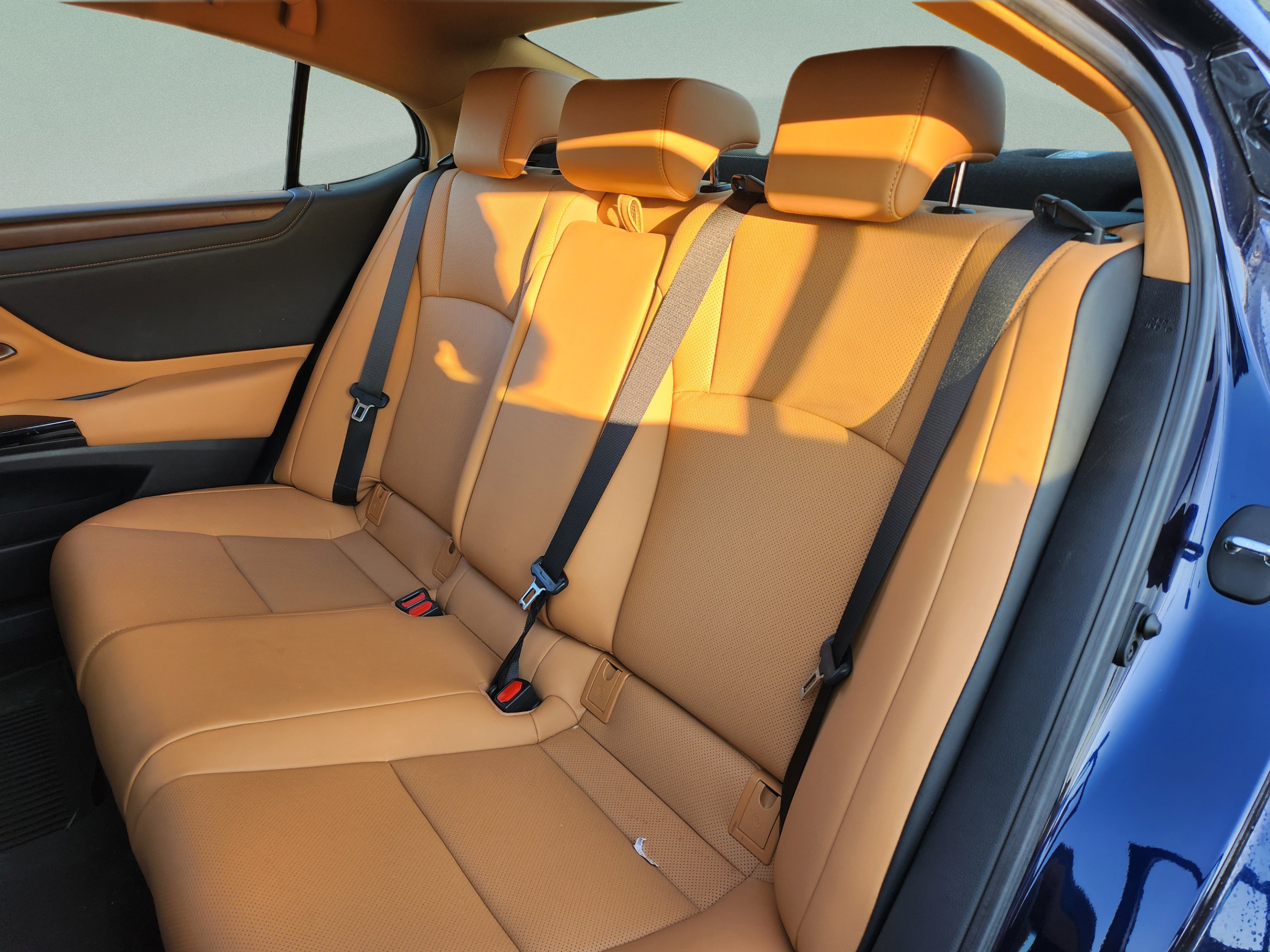 Certified 2025 Lexus ES 350 w/ Premium Package FWD image 20