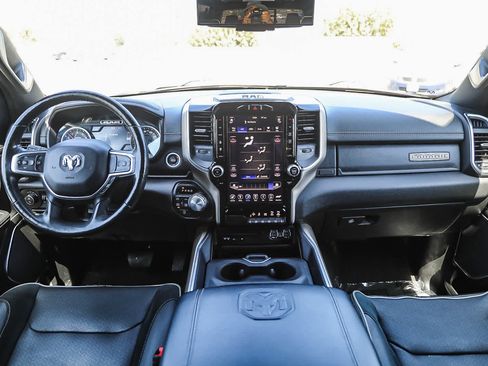 Used 2019 RAM 1500 Laramie AWD/4WD image 12