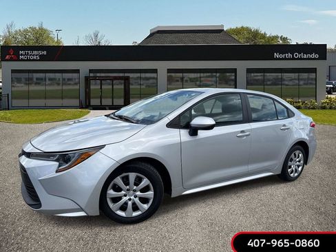 Used 2024 Toyota Corolla LE FWD image 1
