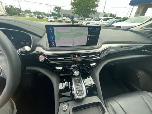 Used 2026 Acura MDX SH-AWD w/ Technology Package image 55