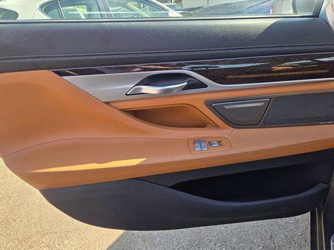 Used 2018 BMW 740e xDrive w/ Executive Package image 12