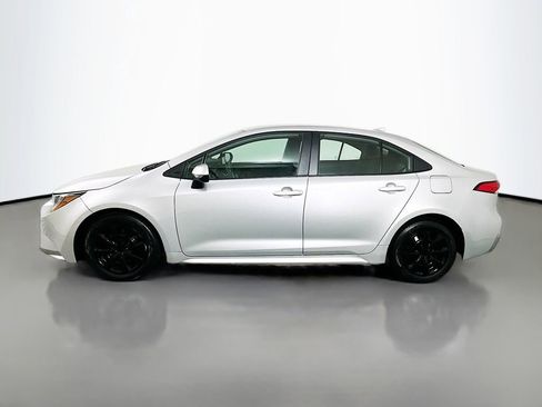 Used 2024 Toyota Corolla LE FWD image 8