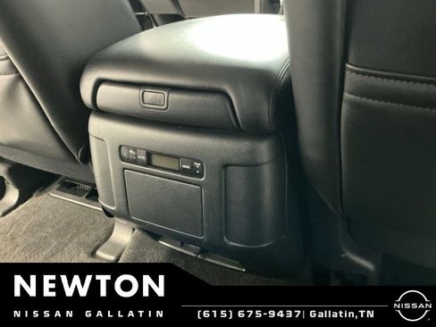 Used 2021 Nissan Armada SV RWD image 15