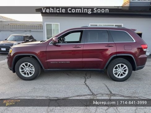 Used 2018 Jeep Grand Cherokee Laredo image 6