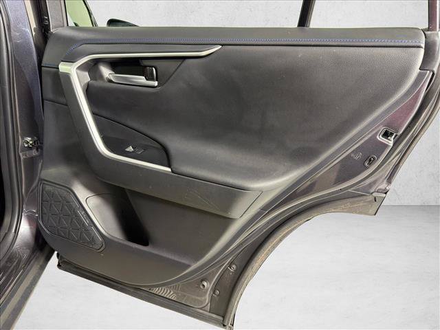 Used 2024 Toyota RAV4 XSE AWD/4WD image 17