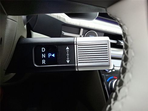 Certified 2025 Hyundai Santa Fe Calligraphy image 13