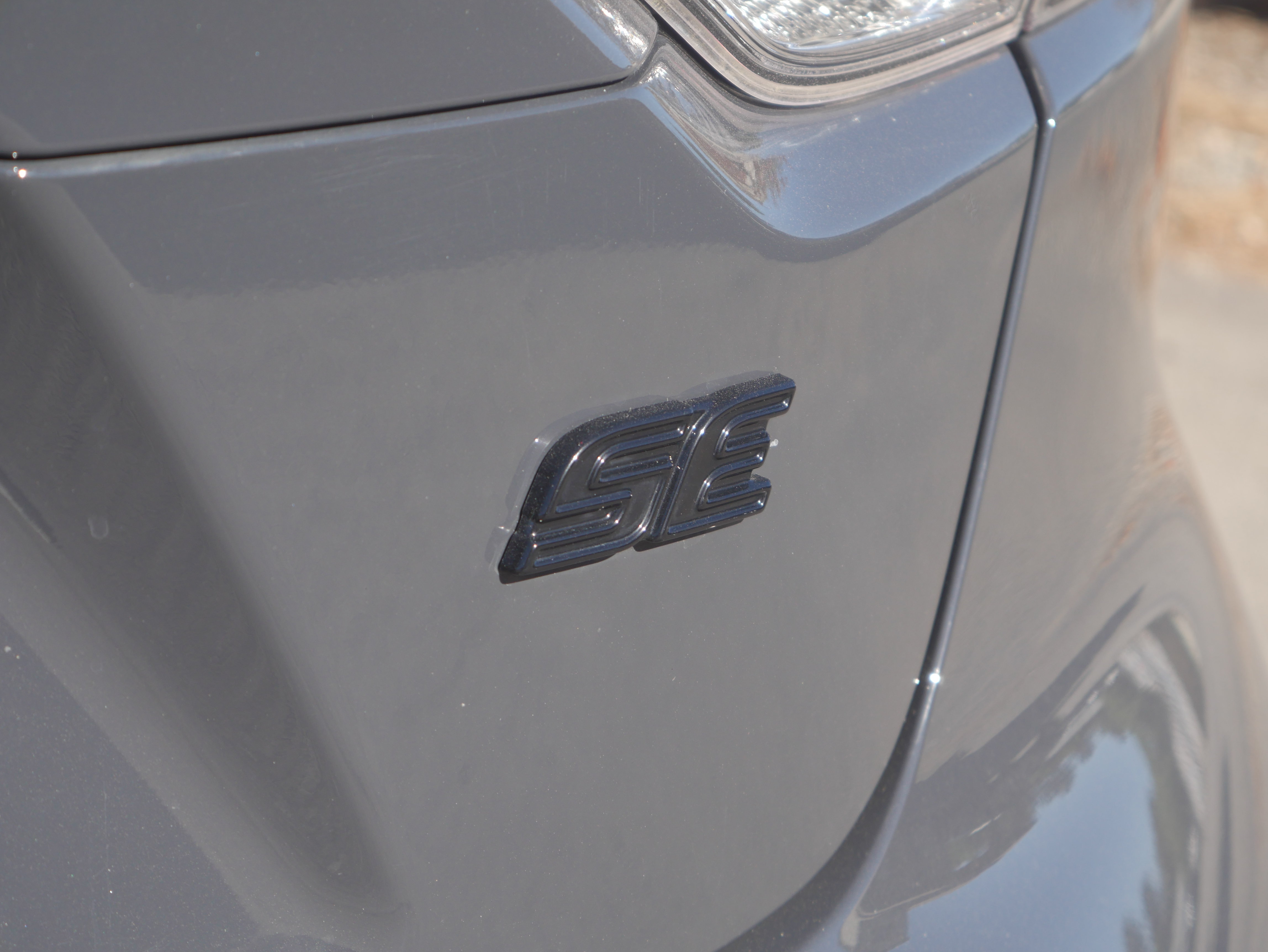 Used 2024 Toyota Corolla SE w/ SE Premium Package FWD image 28