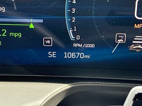 Certified 2025 Cadillac CT5 Premium Luxury w/ LPO, ONYX Package AWD/4WD image 29