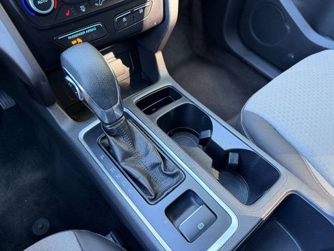 Used 2018 Ford Escape SE AWD/4WD image 17