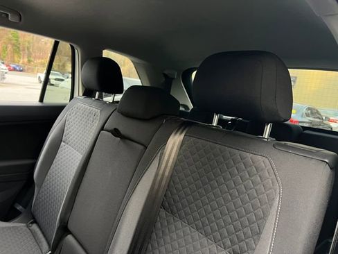 Used 2019 Volkswagen Tiguan S image 20