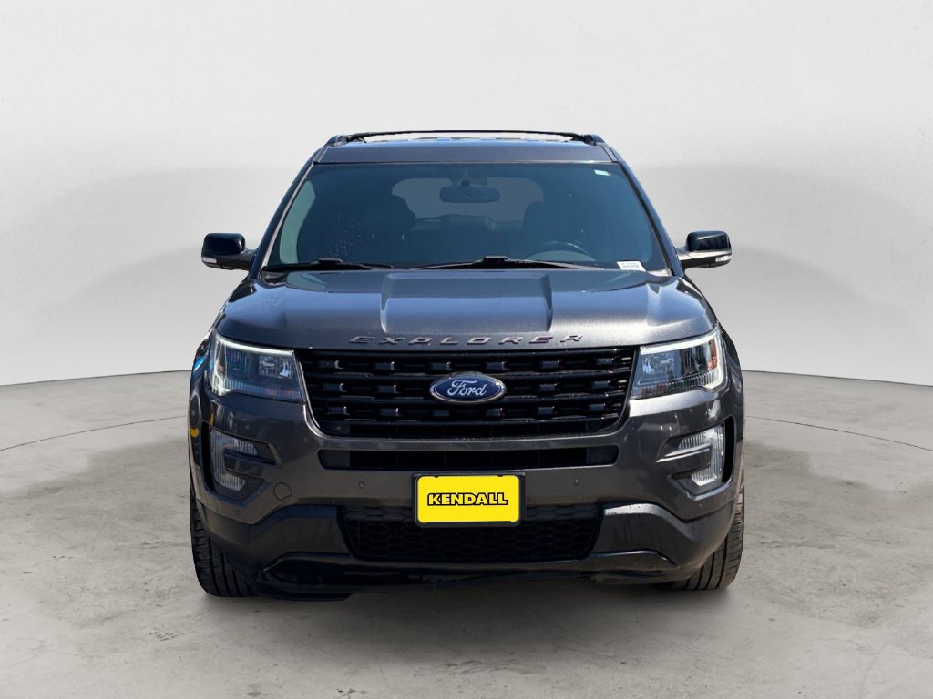 Used 2017 Ford Explorer Sport AWD/4WD image 2