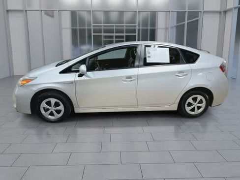 Used 2012 Toyota Prius Three FWD image 5