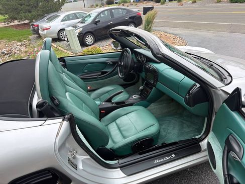 Used 2001 Porsche Boxster S RWD image 48