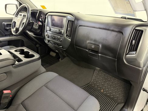 Used 2018 Chevrolet Silverado 1500 LT w/ All Star Edition image 24