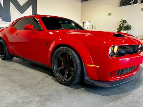 Used 2019 Dodge Challenger SRT Hellcat Redeye RWD image 3