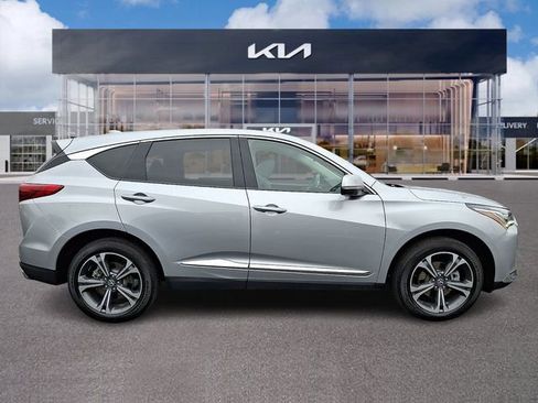 Used 2023 Acura RDX AWD w/ Advance Package image 7