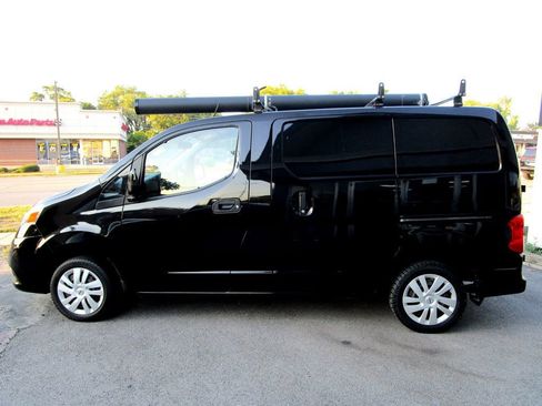 Used 2015 Nissan NV200 SV w/ Technology Package image 12