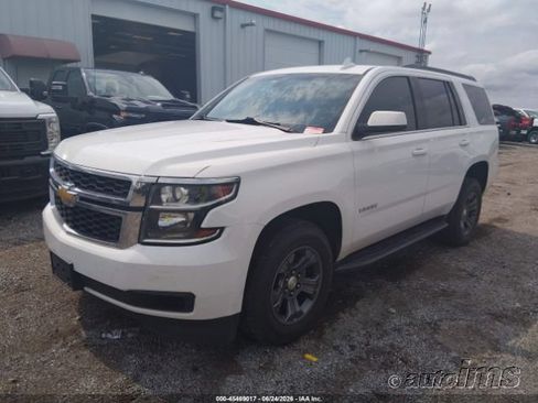 Used 2018 Chevrolet Tahoe LS w/ Skid Plate Package AWD/4WD image 6