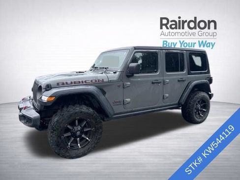 Used 2019 Jeep Wrangler Unlimited Rubicon w/ Uconnect 4C Nav & Sound Group AWD/4WD image 3
