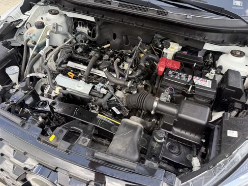 Used 2024 Nissan Kicks S FWD image 34