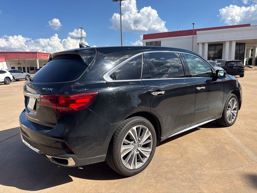 Used 2017 Acura MDX w/ Technology Package FWD image 5