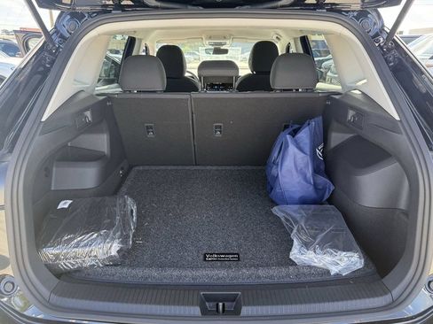 New 2026 Volkswagen Tiguan S FWD image 27