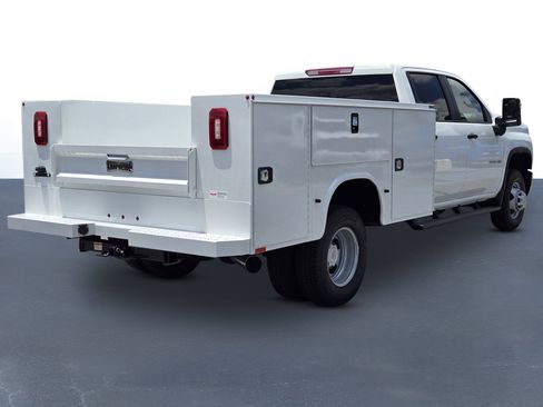 New 2026 Chevrolet Silverado 3500 W/T AWD/4WD image 5