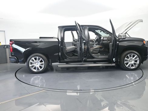 Used 2023 Chevrolet Silverado 1500 High Country w/ High Country Premium Package AWD/4WD image 96
