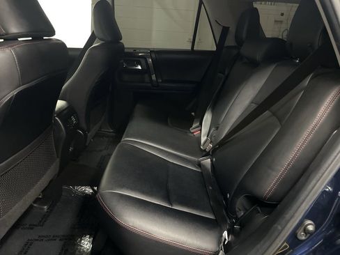 Used 2022 Toyota 4Runner TRD Off-Road Premium image 33