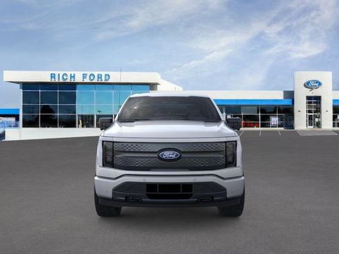 New 2025 Ford F150 Lightning Flash AWD/4WD image 10