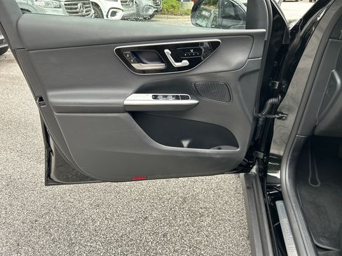 Certified 2026 Mercedes-Benz GLC 300 4MATIC image 17