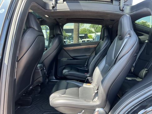 Used 2020 Tesla Model X Long Range AWD/4WD image 31