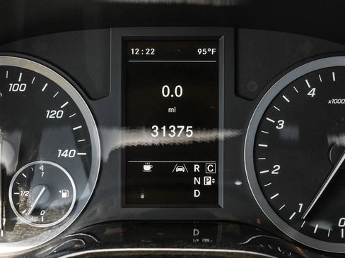 Used 2020 Mercedes-Benz Metris Passenger image 23