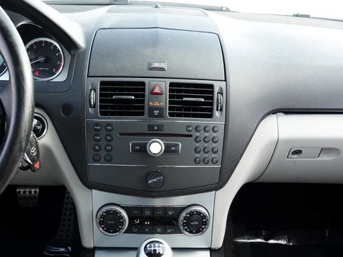 Used 2010 Mercedes-Benz C 300 Sedan image 75