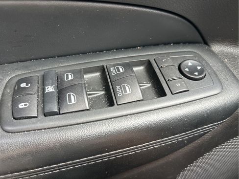 Certified 2020 Jeep Grand Cherokee Altitude AWD/4WD image 24