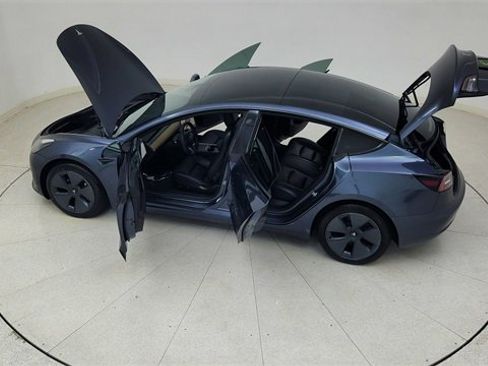 Used 2023 Tesla Model 3 Standard Range image 83