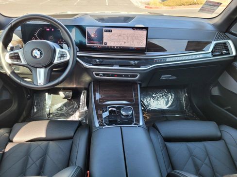 Used 2026 BMW X5 xDrive40i w/ M Sport Package AWD/4WD image 20