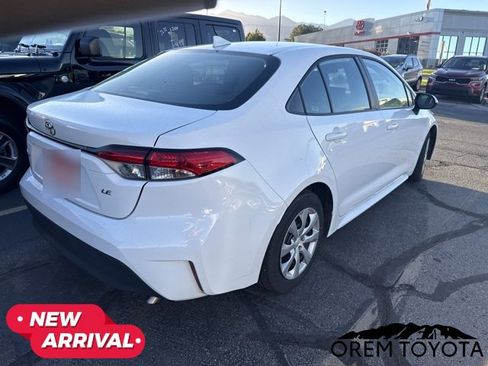 Used 2026 Toyota Corolla LE FWD image 14