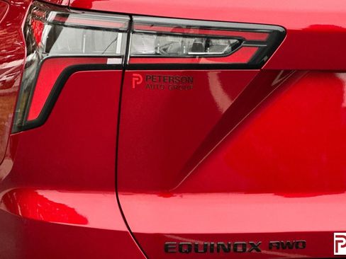 Used 2025 Chevrolet Equinox ACTIV w/ Convenience Package III image 34