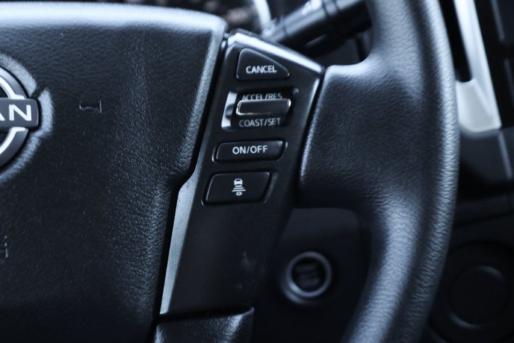 Used 2025 Nissan Frontier SV RWD image 23
