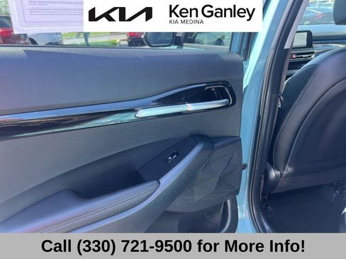 Certified 2025 Kia Seltos S AWD/4WD image 48