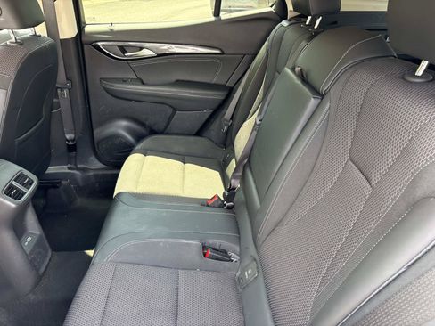 Used 2022 Buick Envision Preferred FWD image 31