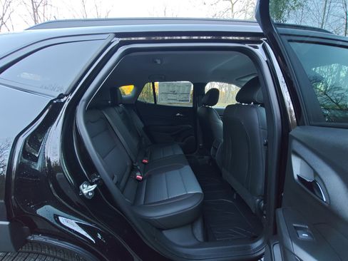 New 2026 Chevrolet Trax LT image 20