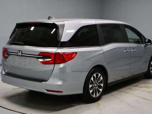 Used 2024 Honda Odyssey EX-L image 4